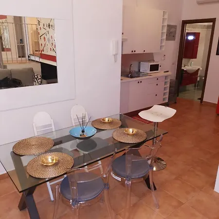 Urban Loft In *